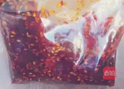 Illustration of how to make spicy tofu skin 2