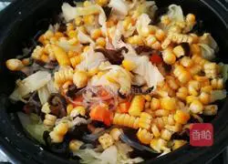 Illustration of how to make assorted vegetarian dumplings 6