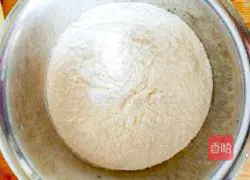 Illustration of how to make Chinese cabbage and meat wontons 1 