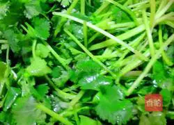 Illustration of how to make passion fruit and lemon soaked claws 11