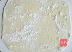 Illustration of how to make multi-layered dough cakes 5