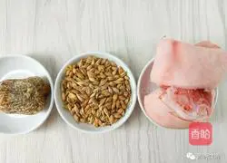 Pregnancy soup recipe: Malt, candied dates and pig's trotters soup is sweet and digestible.Illustration of how to make it 1