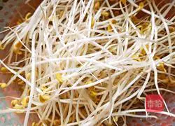 Illustration of how to make dry-fried beef river 1