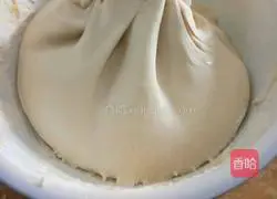 Illustration of how to make Chives and Egg Buns 1