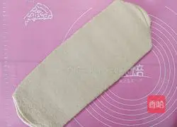 Illustration of how to cut steamed buns 10