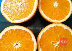 Illustration of how to make freshly squeezed orange juice 2