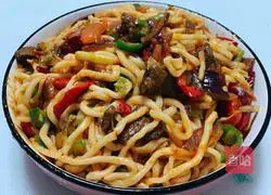Illustration of how to make special fried noodles 6