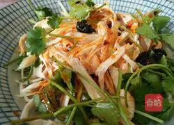 Illustration of how to make cold shredded chicken 7