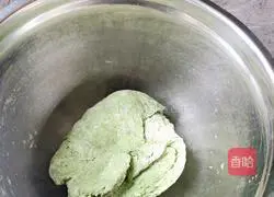 Illustration of how to make spinach steamed buns 2