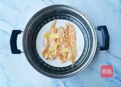 Illustration of how to make fish maw chicken in golden soup 2