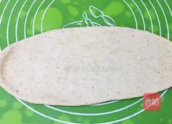 Illustration of making wheat-flavored red dates and sesame buns 13