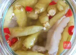 Illustration of how to make pickled pepper and chicken feet 7