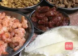 Illustration of how to make thin pancakes 1