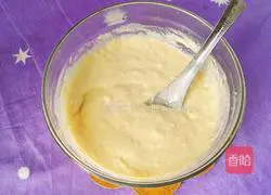 Illustration of how to make orange milk pancakes (little bear head shape) 9