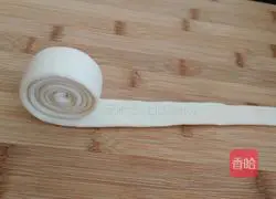 Illustration of how to make steamed buns with noodles 9