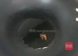 Illustration of how to make three fresh braised noodles (braised) 4