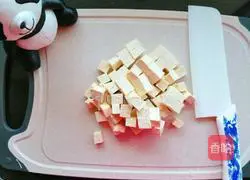 Illustration of how to make tomato sauce tofu soup 2