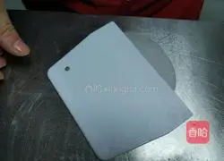 Illustration of how to make shrimp dumplings, pink fruit and chicken comb dumplings 14