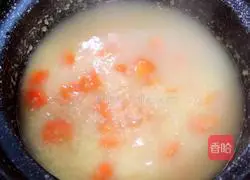 Illustration of how to make nourishing carrot and millet soup 8