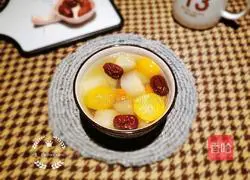 Illustration of how to make kumquat, snow pear and red date soup 12