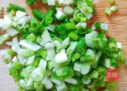 Illustration of how to make egg white crab sticks 6