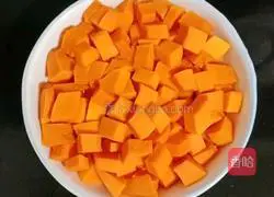 Pumpkin Tremella Soup Recipe Illustration 2