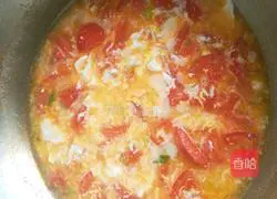 Illustration of how to make simple and delicious tomato and egg soup in 5 minutes 7