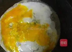 Illustration of how to wrap eggs in spring cakes 3