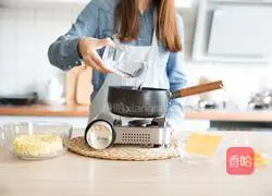 Business is booming! Internet celebrity cheese army pot recipe 3