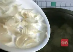 Sydney Lily Tremella Nourishing Lung Decoction Illustration 6