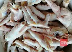 Internet celebrity chicken feet recipe illustration 1