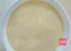 Illustration of how to make family version of red bean paste buns 1