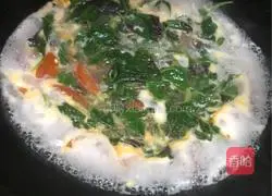 Illustration of tomato, egg and amaranth soup 5