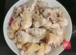 Sea Coconut Carrot Chicken Soup Recipe Illustration 3