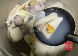 Illustration of how to make bamboo shoots and clam soup 8