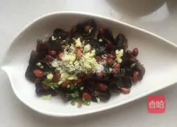 Illustration of how to make cold fungus and peanuts 12