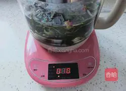 Illustration of how to make dandelion rose tea 5