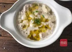 Water chestnut lean meat soup Practice illustration 9