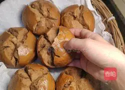 Illustration of homemade jujube-flavored brown sugar blossom steamed buns 25