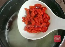 Recipe for Tremella, Snow Pear and Red Date Soup 9