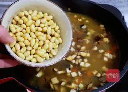 Laba Illustration of making noodles 12