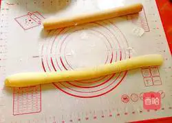 Illustration of how to make a bouquet of yellow flowers 10