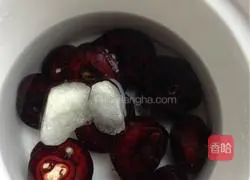 Illustration of how to make horseshoe drink 2