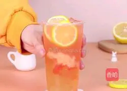 Illustration of how to make peach lemon green tea 9