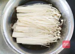 Cornmeal, Fishball and Mushroom Soup Recipe Illustration 2