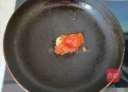 Illustration of how to make tomato and potato pimple soup 8