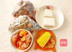 Illustration of how to make mushroom and chicken soup 2