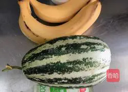 Illustration of how to make matcha yogurt fruit cup 1