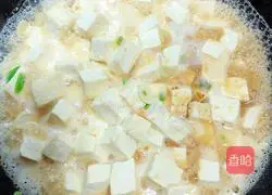 Illustration of how to make crab roe, pea sprouts and tofu soup 13