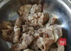 Illustration of how to make beef rice 2